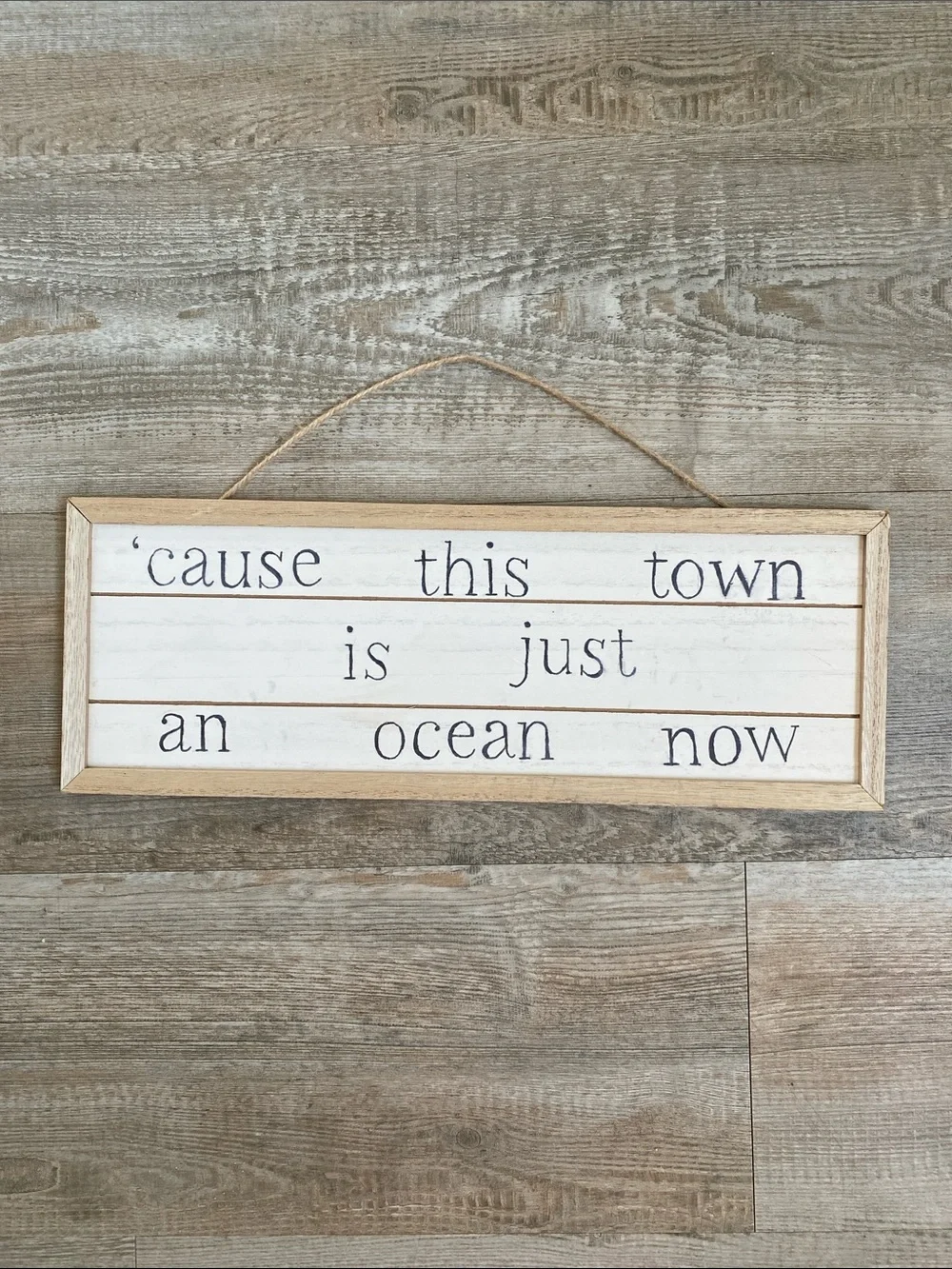 Noah Kahan handmade sign